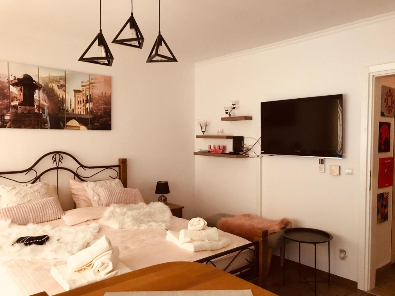 Rustic Apartman